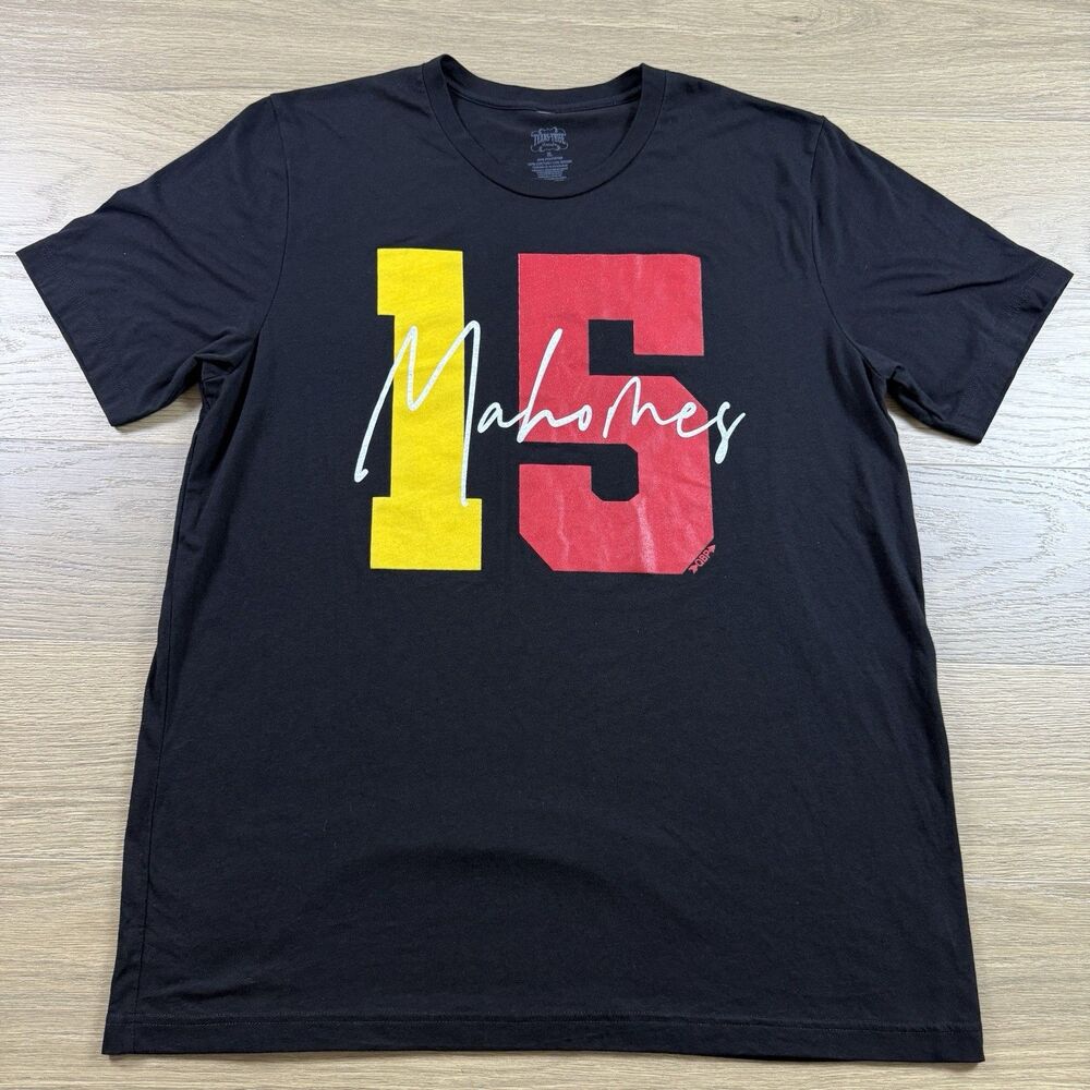 Pat Mahomes Shirt Men XL #15 Black Crew Tee Short Sleeve Texas True Threads
